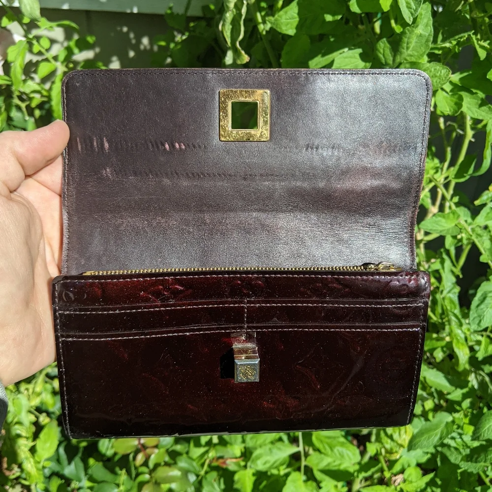 Louis Vuitton Monogram Vernis VALLET - Picture 9 of 13